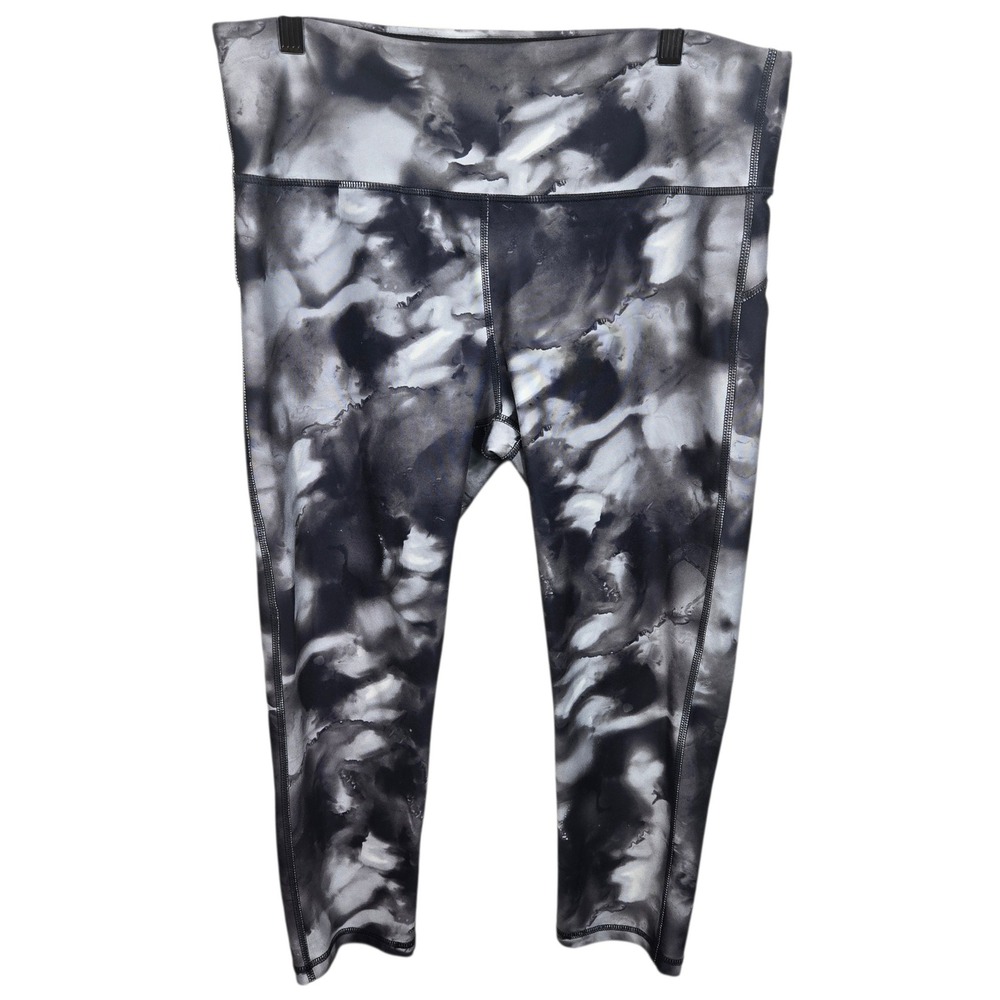 Marika Sport Leggings Womens XL Black White Tie Dye Capri Athleisure